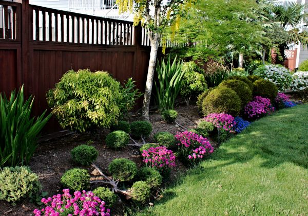 Flower Planting Service in Shelton