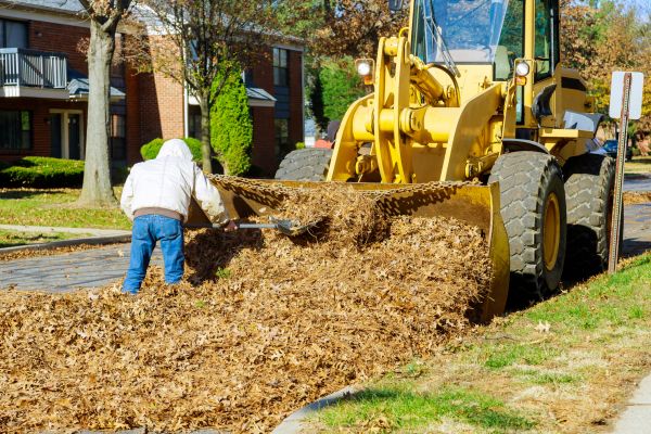 Mulch Hauling in Shelton