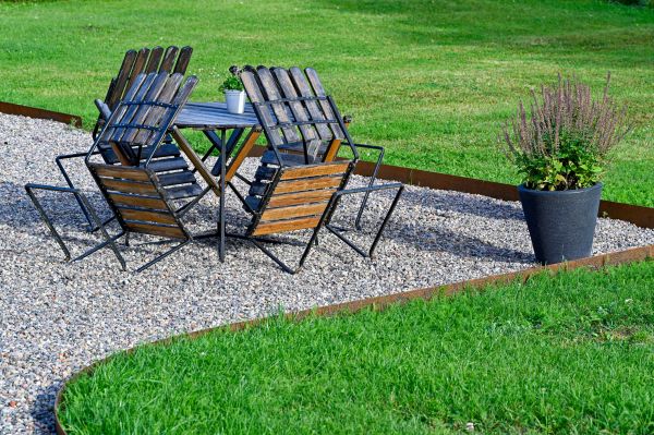 Metal Edging Installation in Shelton